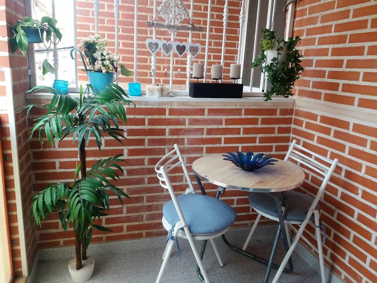 Amazing Sunny Flat With Balcony Pool Two Mins From The Beach Torrevieja Exteriér fotografie