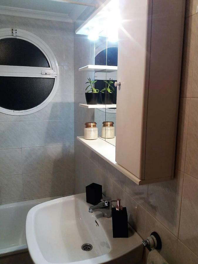 Amazing Sunny Flat With Balcony Pool Two Mins From The Beach Torrevieja Exteriér fotografie